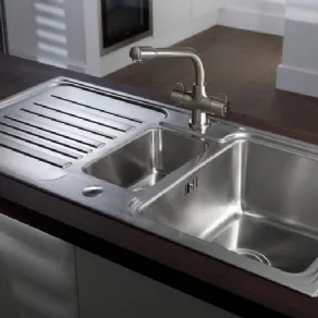 lavello in acciaio inox