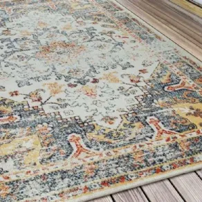 Un tappeto pulito male si scolorisce e rovina