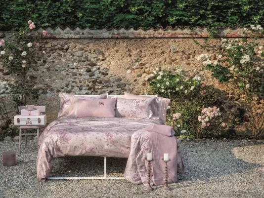 Completo letto matrimoniale, come vestire la notte