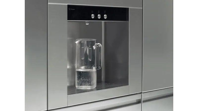 frigo con dispensatore acqua