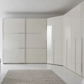 armadio ad angolo moderno