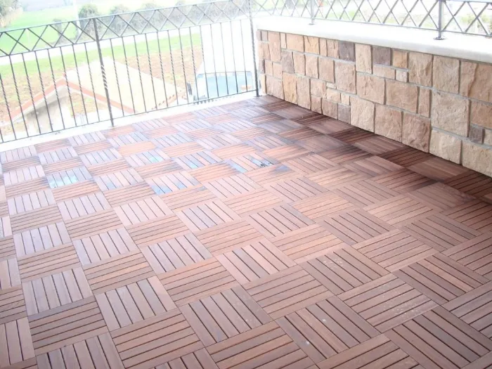 pavimento in legno per esterno