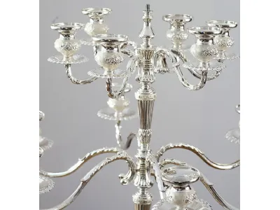 candelabro in argento