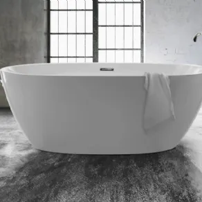 La vasca ovale Flow di Ceramica Galassia