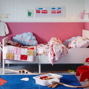 Camera da letto per bambini ikea con copripiumino leckrum