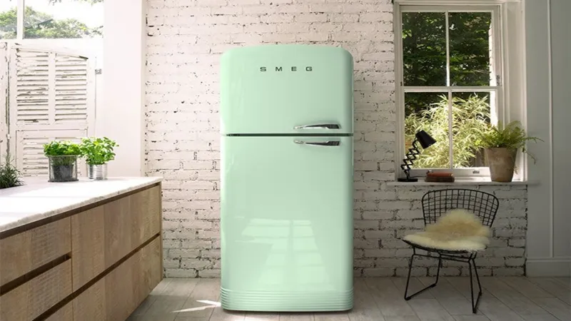 Frigorifero free-standing modello FAB50 di Smeg