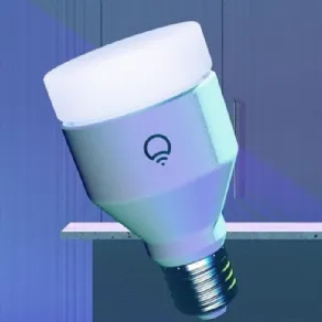 Lampadina Clean di Lifx, la prima che uccide germi e batteri