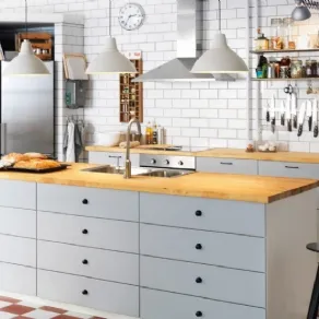 Cucina con isola Ikea