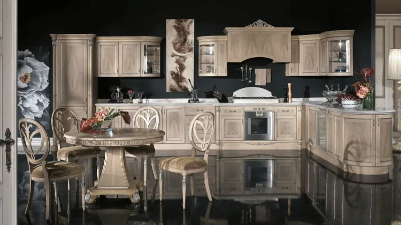 Cucina classica luxury con penisola