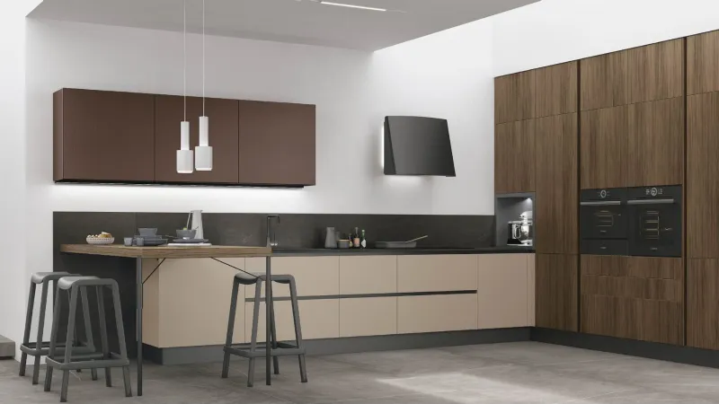 Cucina angolare con penisola: bella ed ergonomica