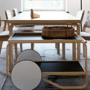 Carrello 901 di Artek, disegnato da Alvar Aalto (1936)