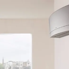Condizionatore con pompa di calore aria-aria Daikin Emura 