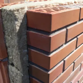 muro con isolamento interno