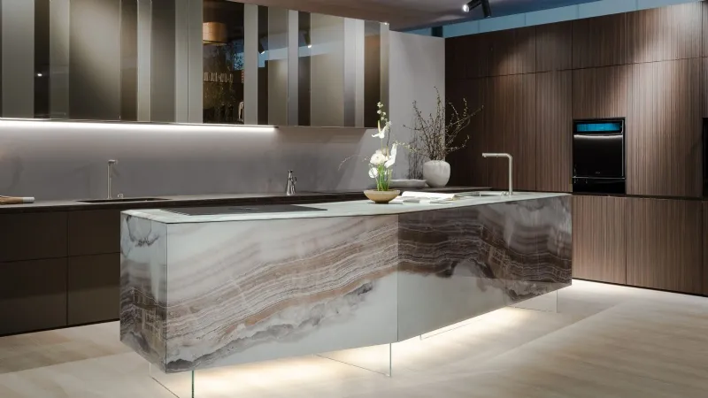 Lago - 36e8 Formae Kitchen: legno cannettato e vetro