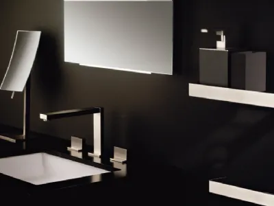 Un bagno con rubinetteria di stile