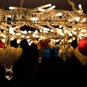 Ghirlanda con filo di luci led