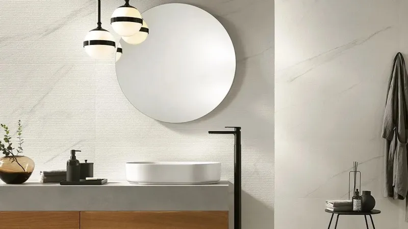 Atlas Concorde, Marvel 3D Reed Calacatta Meraviglia, piastrelle in pasta bianca effetto marmo 3D