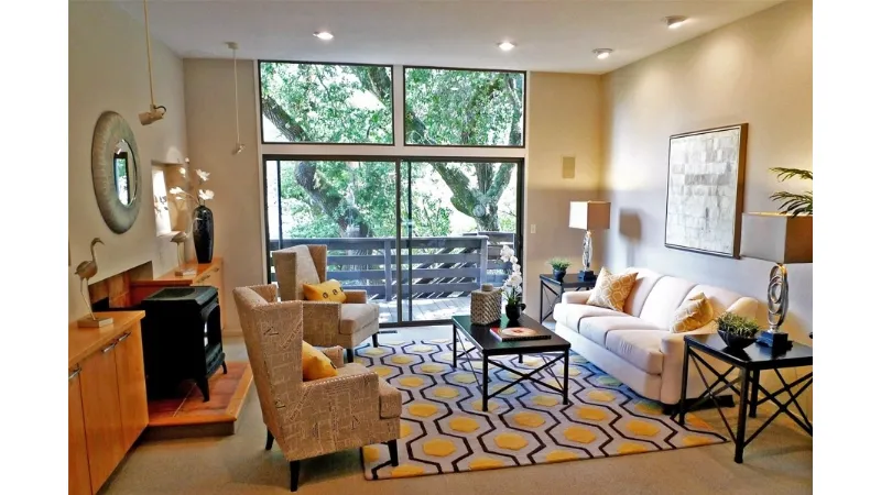 Home stager