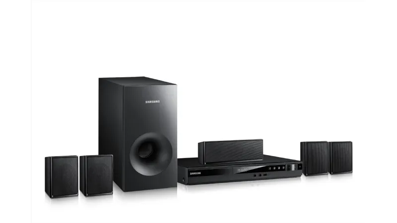 Esempio home theatre wikipedia