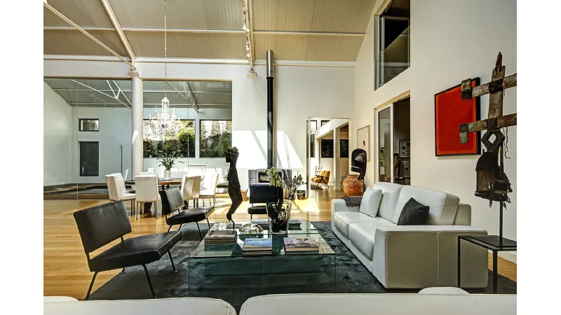 Il living del loft Townhouse a Lisbona