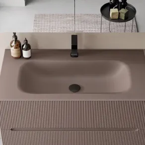 Top con lavabo integrato in cristallo acidato e base compatta in laccato opaco Medioevo per questa composizione di Smyle di Blob by Ideagroup