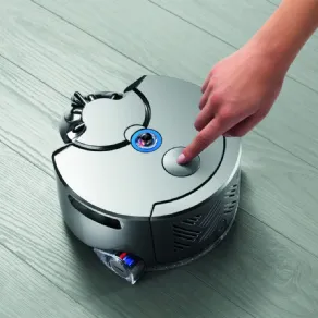 Dyson 360 Eye si muove da solo e si gestisce con l’App Dyson Link