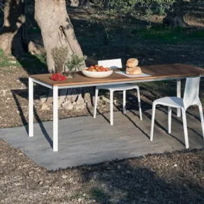 Tavolo in legno Be-Easy Slatted di Kristalia