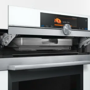 Il forno da incasso iQ700 di Siemens combinato microonde e tradizionale 