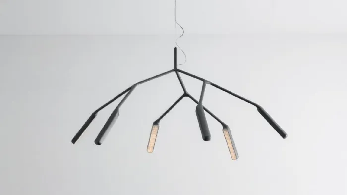 Il leggero chandelier Osidio, designed by Michele De Lucchi