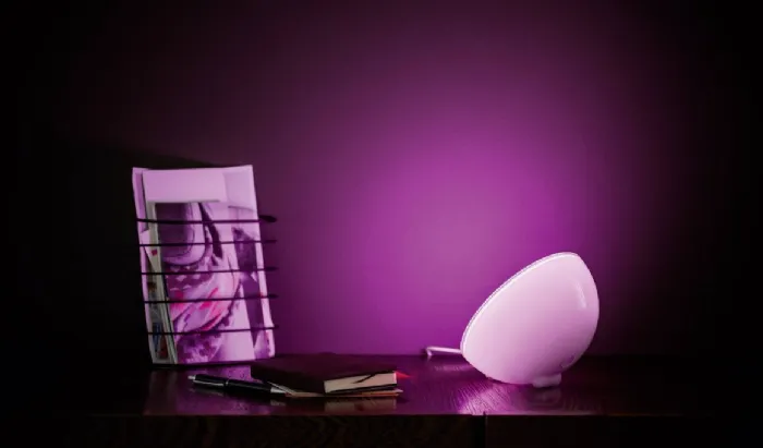 Philips Hue Go Wireless White and Color Ambiance