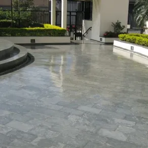 Pavimenti in resina per interni ed esterni