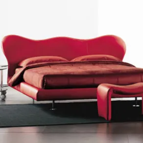 letto rosso flou