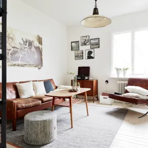 living con arredi vintage