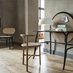 Chic e sofisticato il mini scrittoio firmato Gebrüder Thonet Vienna