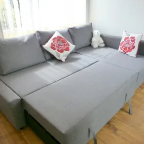 Divano letto Ikea modello Friheten