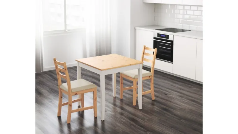 Tavoli Ikea