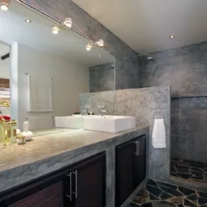 bagno in muratura moderno