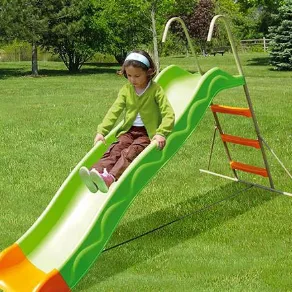 scivolo bambini giardino