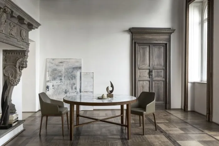 Tavolo in marmo moderno