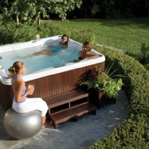 Vasca idromassaggio Jacuzzi