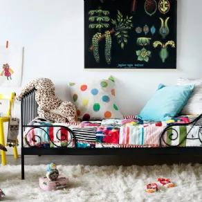 cameretta Ikea con letto Minnes