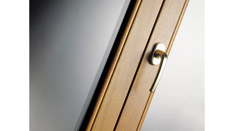 maniglia in ottone
