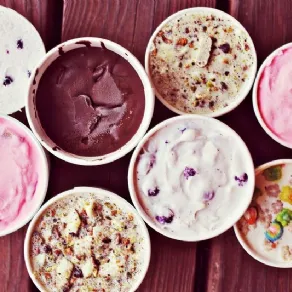 Vari gusti di gelato fatti in casa