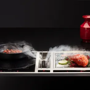 Modula di Falmec è uno degli innovativi sistemi integrati di cottura e filtrazione perfetti per ambienti minimal