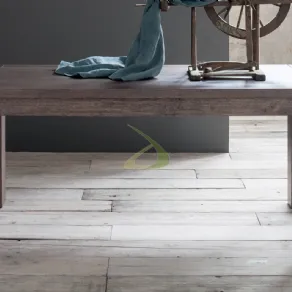 tavolo moderno in legno