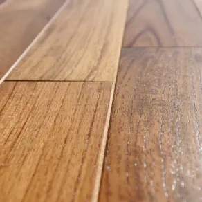 Parquet rifinito con olio-cera