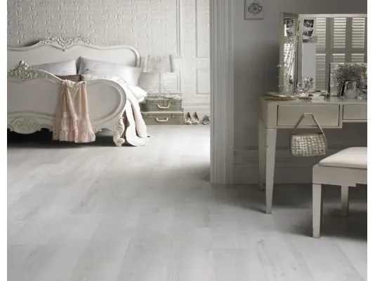 Laminato Ikea, pavimento effetto legno