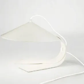 Lampada da scrivania moderna