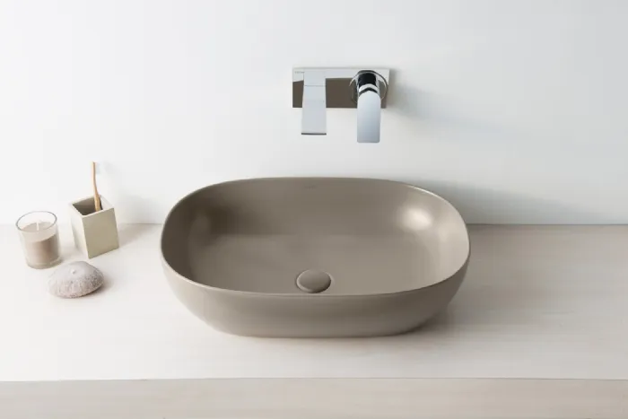 Lavabo da appoggio piccolo