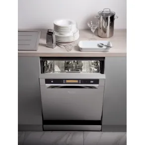 Lavastoviglie Ariston